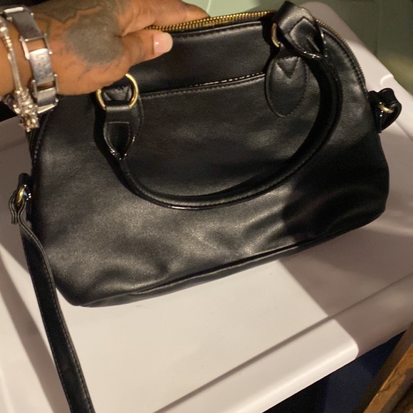 Never worn - Picture 3 of 5